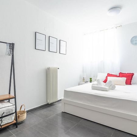 Modern Studio Near Downtown Heraklion Exteriör bild